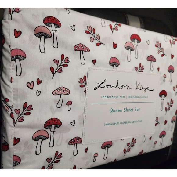 London Kaye Other - London Kaye QUEEN Sheet Set - 4 Piece White Sheets With Pink & Red Mushrooms NEW